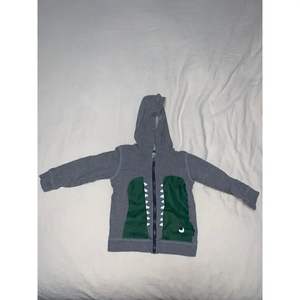 8-Piece Kids Clothing Bundle: Hoodies Tees & Jackets In Various Sizes